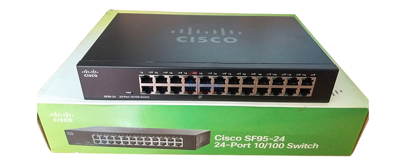 Switch 24 port 10/100Mbps Cisco SF95-24