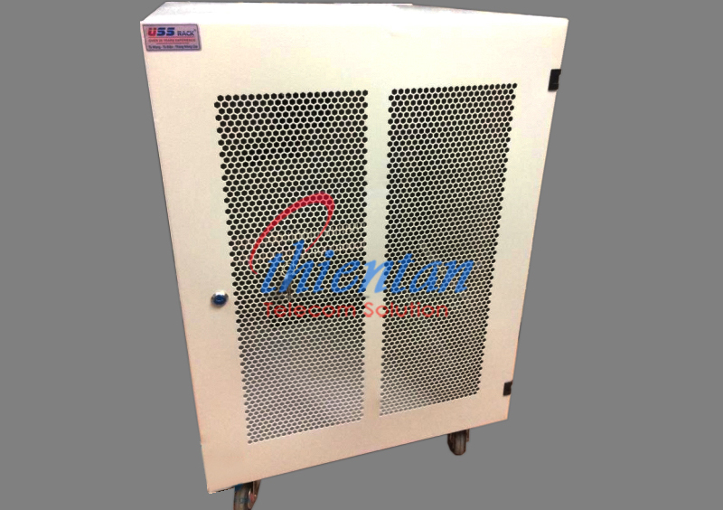 15U600