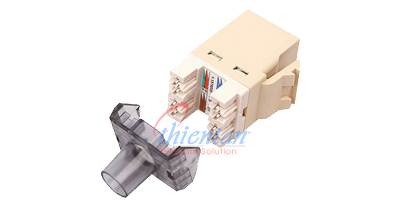 Nhan-mang-Cat6-commscope-1375055-1